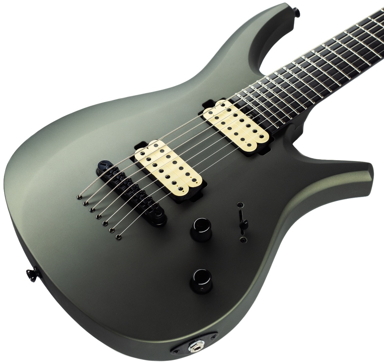 Manson deals 7 string